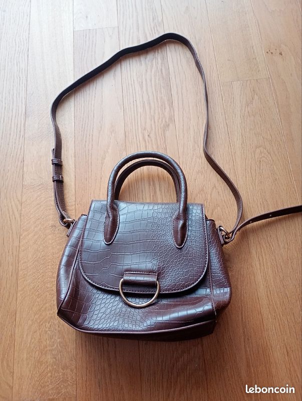 Petit sac à bandoulière ou à mains neuf marque kiabi Accessoires