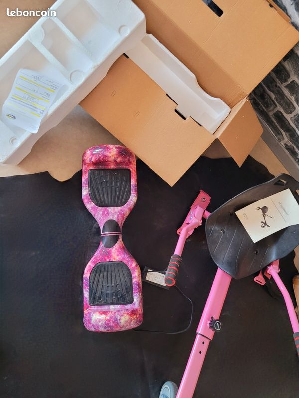 Hoverboard +Siège baquet Repose-pieds (image 1)