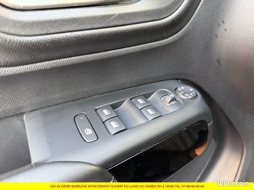 CITROEN C5 AIRCROSS BlueHDi 130 SS EAT8 Feel Pack (image 15)
