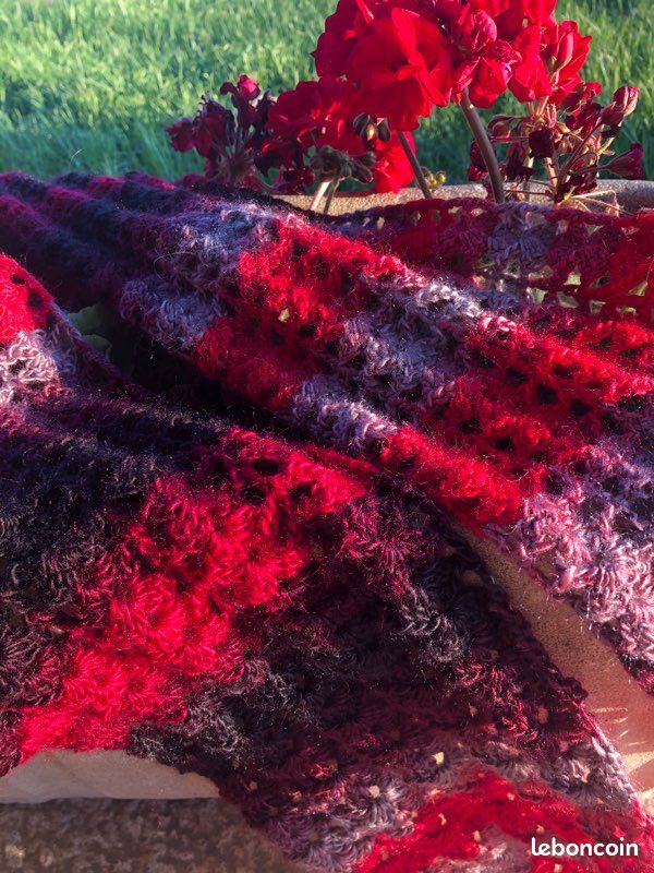 Écharpe au crochet faite maison (image 1)