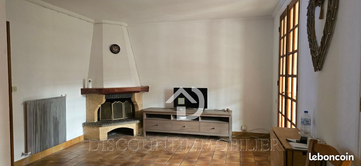Maison 7 pièces 76 m² · à Méricourt · 76 m² · 93 000 €