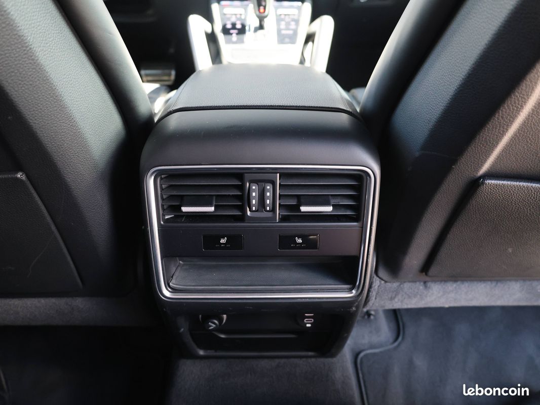 PORSCHE Cayenne 3.0 V6 440 ch Tiptronic BVA S (image 38)