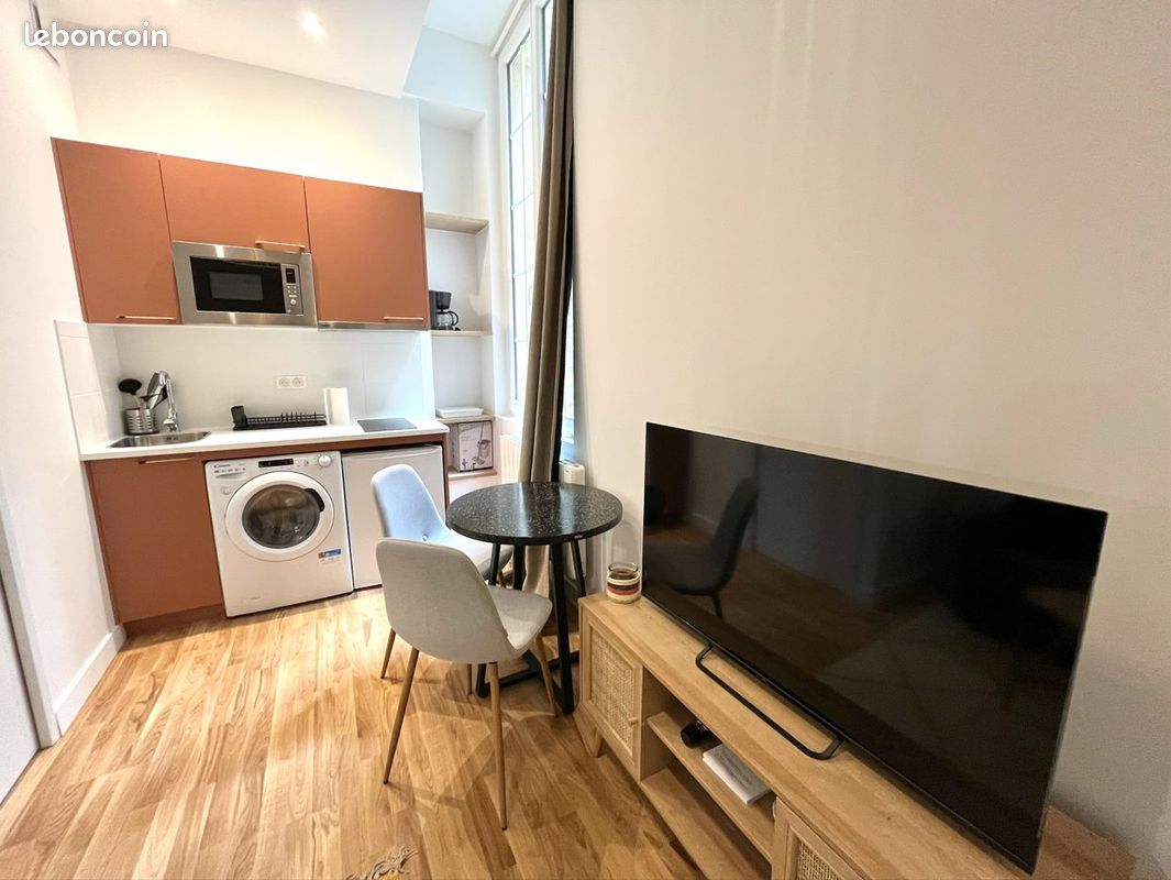 Appartement 1 pièce 15 m² · à Bordeaux · 15 m² · 666 €