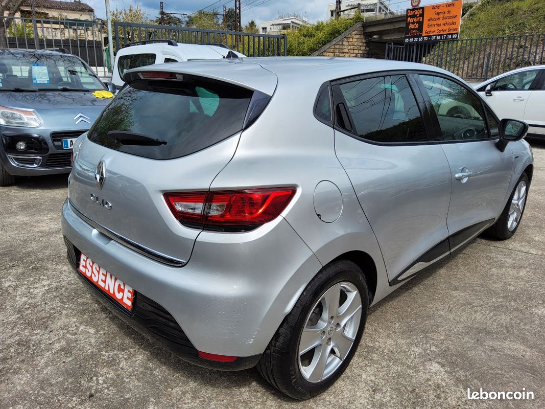 Renault Clio 4 1.2 16v Limited (image 4)