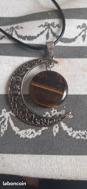 Collier avec pierre naturelle œil de tigre (image 1)