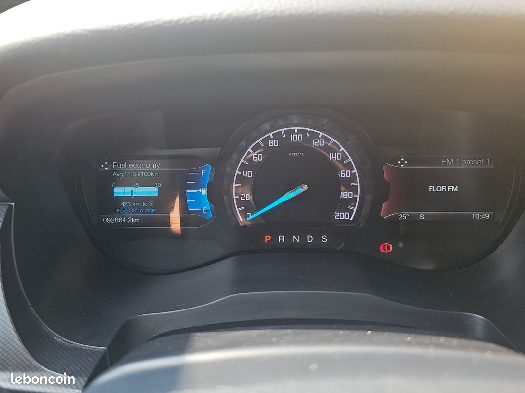 Ford ranger double cabine 3.2 tdci 200 wildtrack 4x4 bva- garantie 6 mois (image 20)