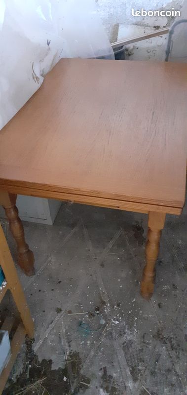 Table bois avec rallonges (image 1)