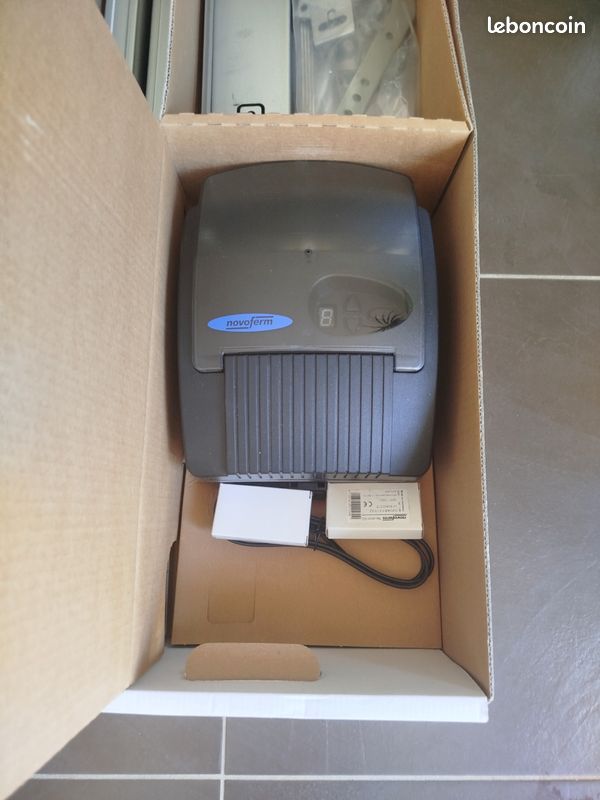 Kit complet moteur porte de garage Novomatic (image 1)
