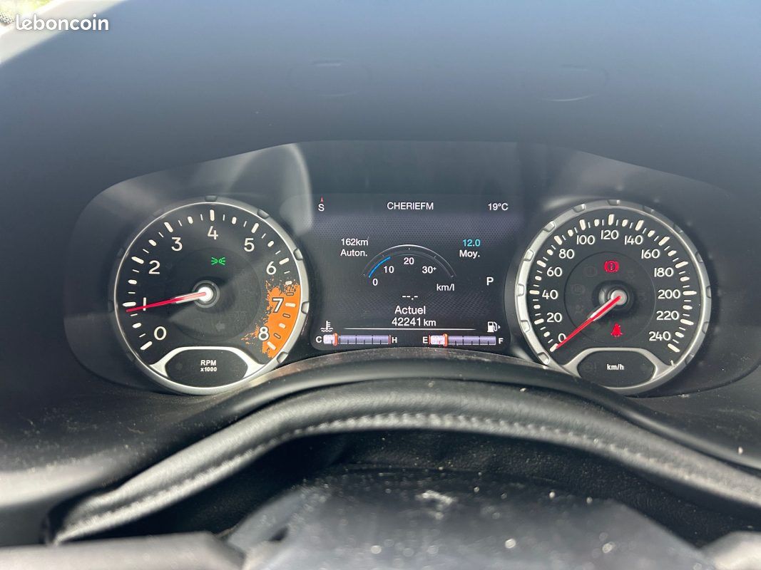 JEEP RENEGADE 1.4 MULTIAIR S&S 140 BVR6 LIMITED 2016 (image 12)