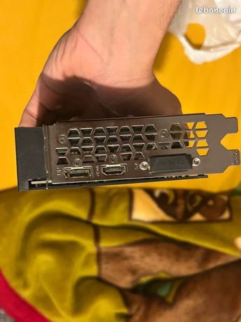 RTX 3050 8Go 3