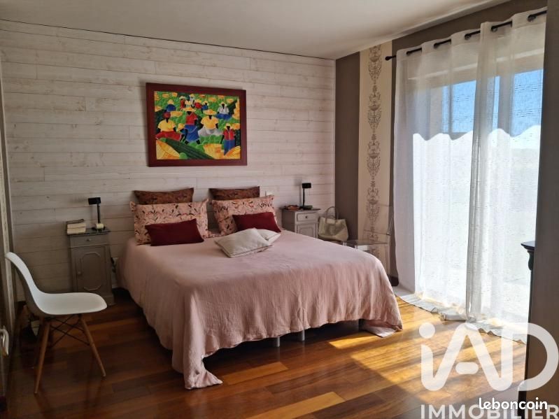 Maison 5 pièces 171 m² · à Preuilly-sur-Claise · 171 m² · 259 000 €