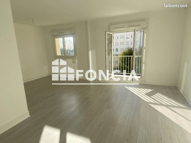 Appartement 3 pièces 60 m² · à Vandoeuvre-lès-Nancy · 60 m² · 743 €
