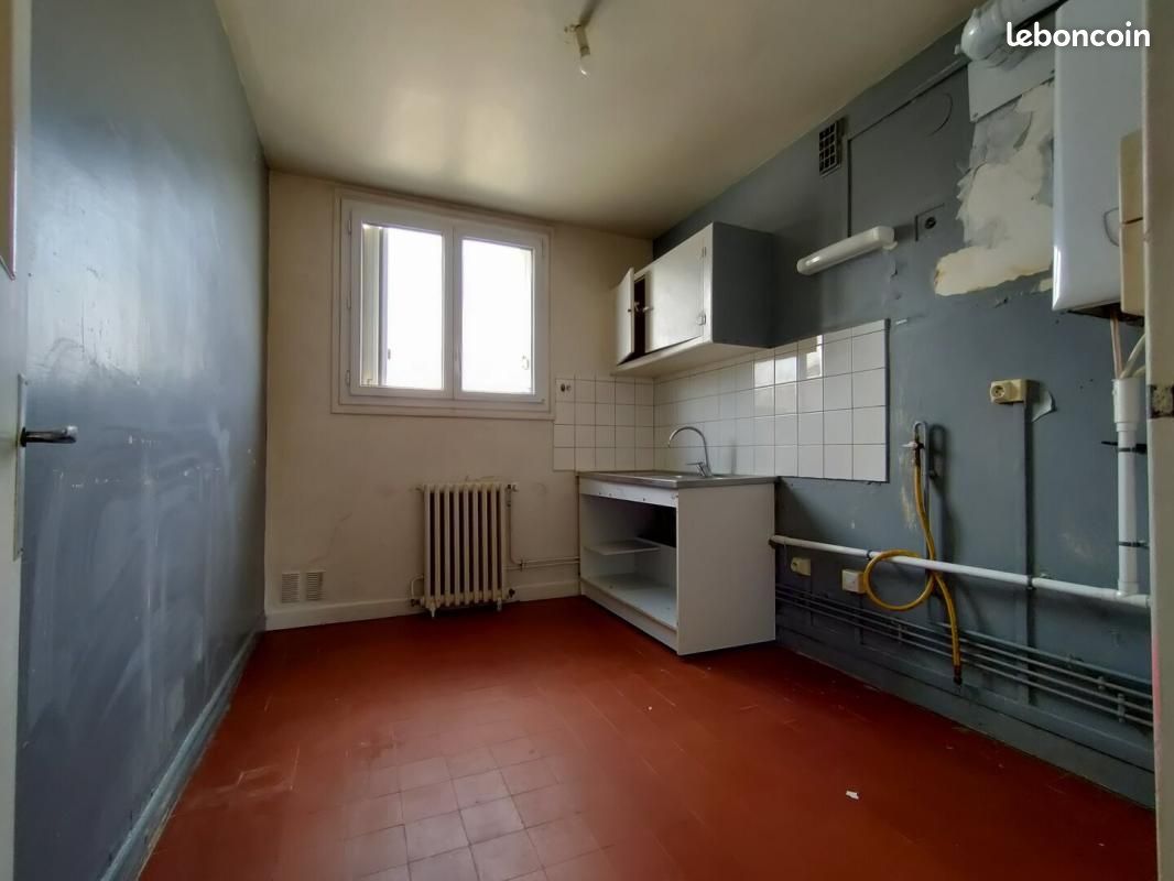 Appartement 3 pièces 59 m² · à Noyon · 59 m² · 63 000 €