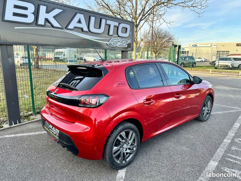 Peugeot 208 1.2 PURETECH 75CH S&S STYLE (image 25)