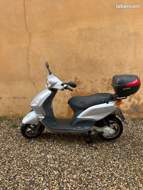 Piaggio Fly 50 4t Usato Piaggio Fly Piaggio Liberty 150 2018 2009