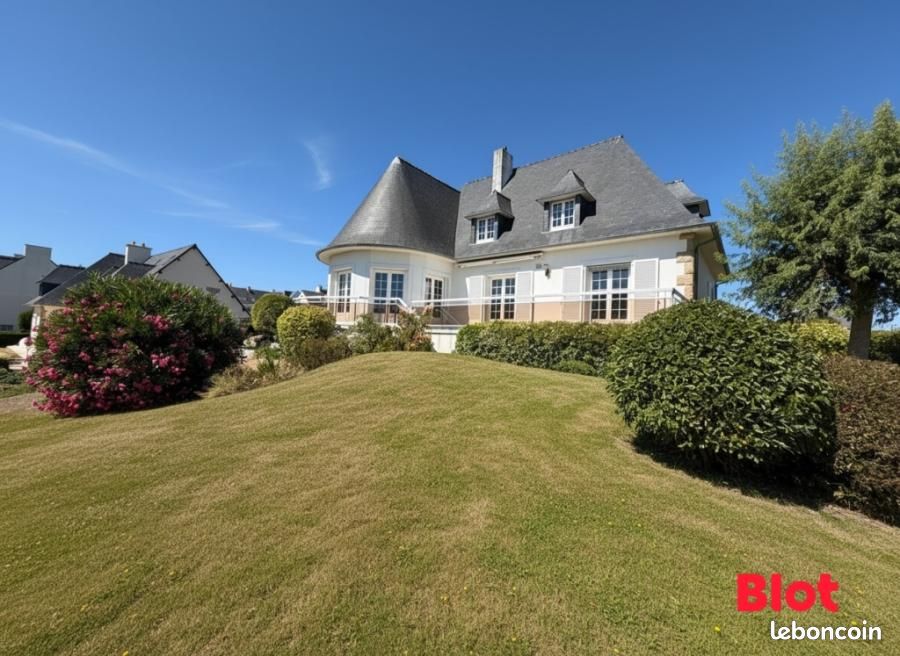 Maison 5 pièces 182 m² · à Saint-Méloir-des-Ondes · 182 m² · 1 155 000 €