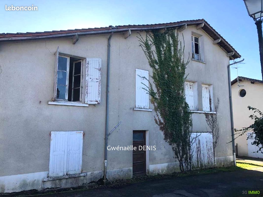 Maison 7 pièces 180 m² · à Chassenon · 180 m² · 13 000 €