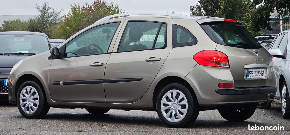 Renault Clio III Estate 1.5L Dci 70 Cv Pack Expression Du 11/08 (image 3)