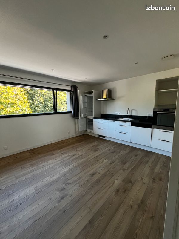 Appartement 2 pièces 40 m² · à Plougonvelin · 40 m² · 600 €