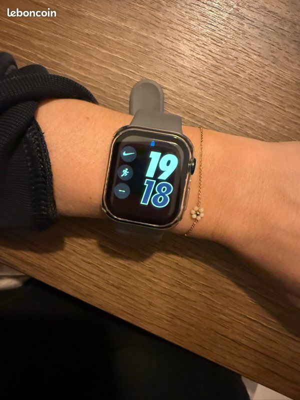 Apple Watch GPS / SE (2ème génération) (image 2)