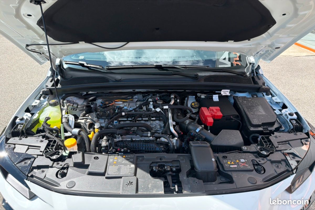 Renault Clio 6 TCE 115 EDC TECHNO -12% (image 20)