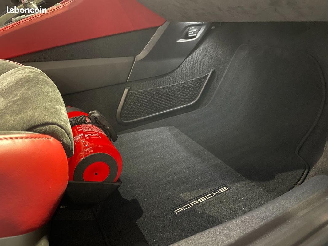 PORSCHE 718 SPYDER 4.0i 420 ch - PORSCHE APPROVED 12/2026 - BOSE - CARPLAY - INTERIEUR SPYDER CLASSIC HERITAGE - CAMERA (image 46)