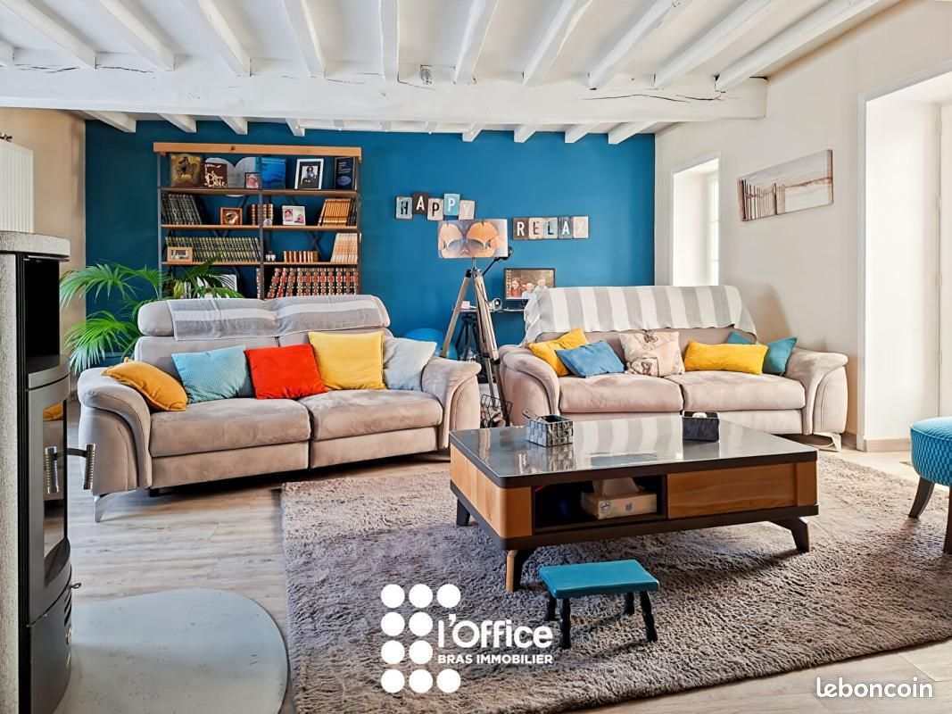 Maison 11 pièces 299 m² · à Sainte-Flaive-des-Loups · 299 m² · 459 800 €