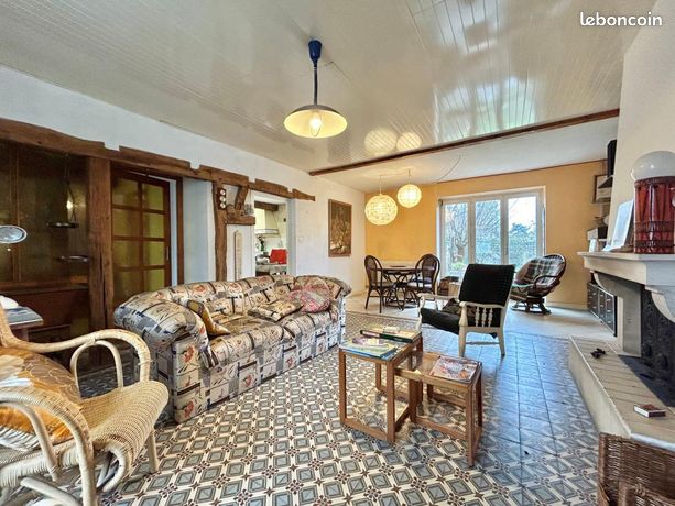 Longère 6 pièces 185 m²