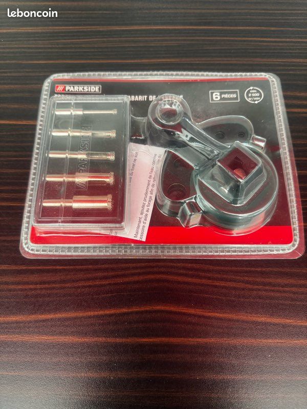 Lot De 12 Gabarits Diamantés Mustad - 3 Oz Et 4 Oz - Pêche En Mer
