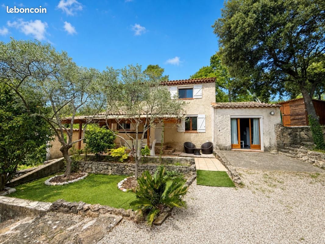 Maison 5 pièces 140 m² · à Pourrières · 140 m² · 580 000 €
