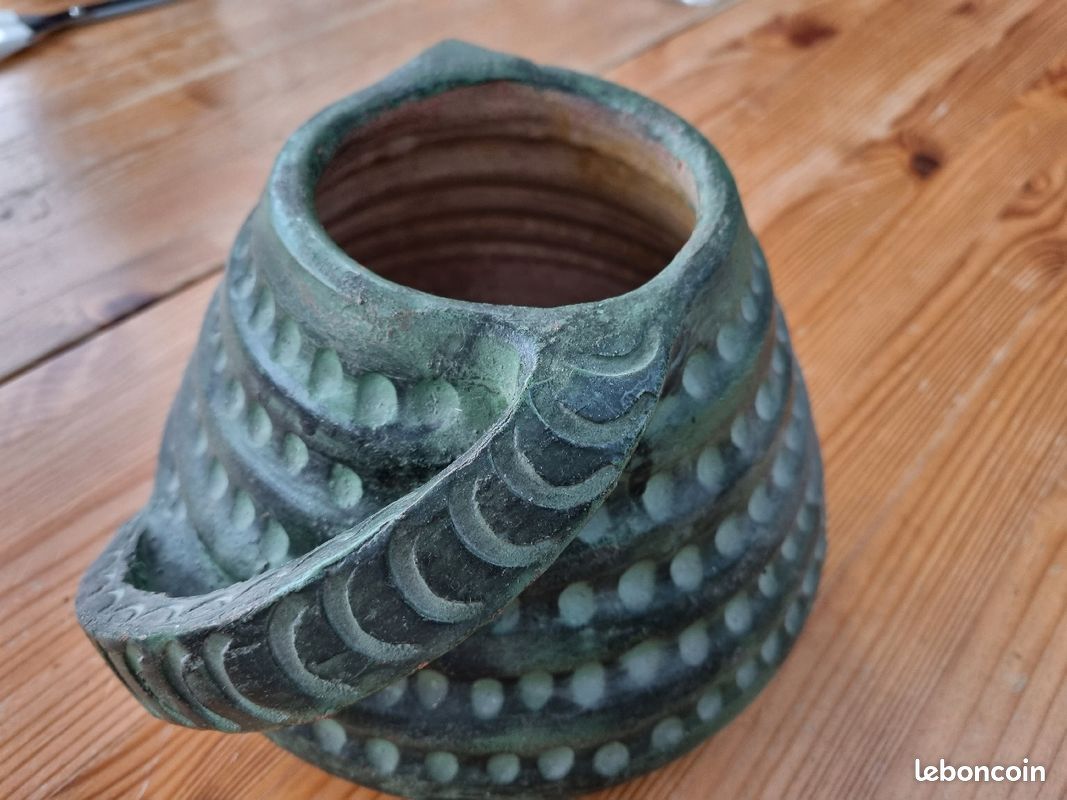 Pot en céramique vert bizarre (image 3)