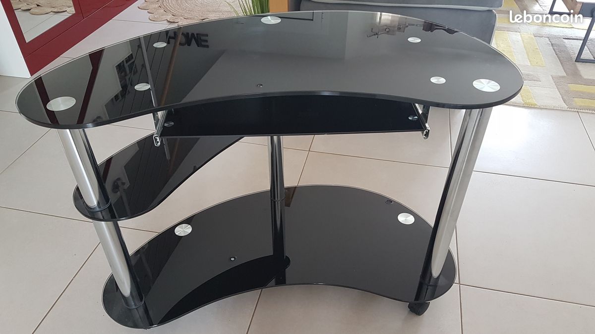 Bureau en verre noir (image 1)