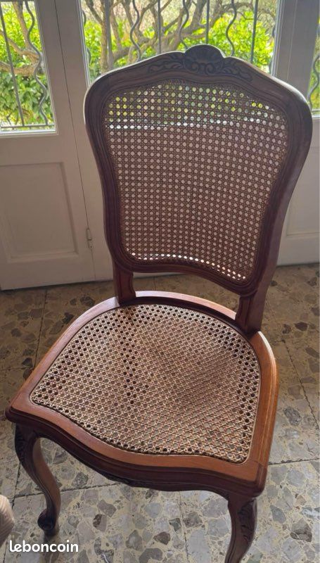 Table + 4 chaises (image 3)