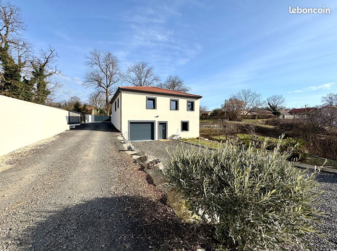 Maison 5 pièces 146 m² · à Vertaizon · 146 m² · 365 000 €