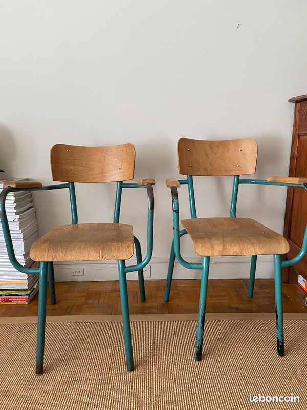 Chaise d'école adulte (image 1)