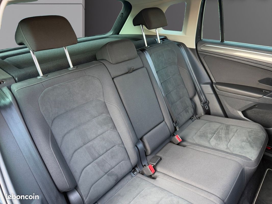 VOLKSWAGEN Tiguan 2.0 TDI 150ch Carat Toit Ouvrant Hayon Electrique Garantie 12 mois (image 8)