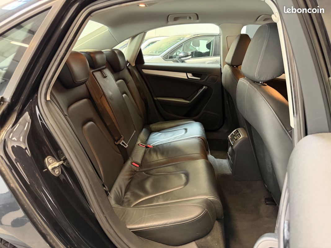 AUDI A4 2.7 TDI 190CH BVA AMBITION LUXe (image 30)