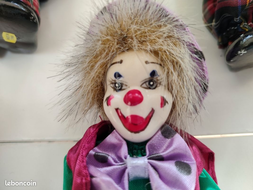 Lots de petits clowns en porcelaine (image 8)
