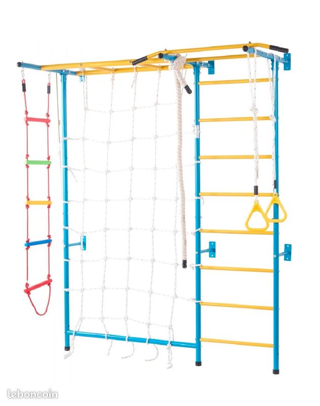 Structure de jeux d'intérieur VEVOR pour tout-petits, 7 en 1
Ensemble de jeux d'escalade avec échelle suédoise en acier au carbone,
échelle murale, barre de traction, échelle de corde et anneaux de g (image 1)