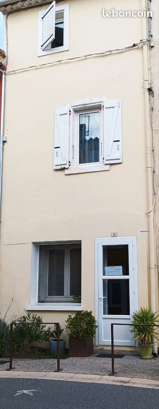 Maison 5 pièces 100 m² · à Névian · 100 m² · 115 000 €