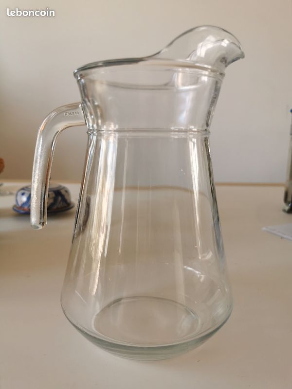 Cruche, pot, broc, carafe, pichet (image 1)