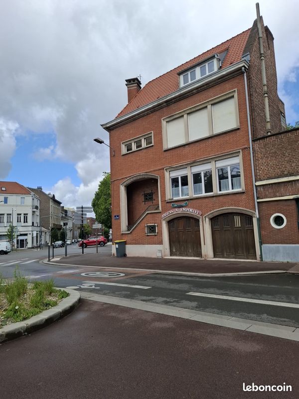 Maison 7 pièces 180 m² · à Tourcoing · 180 m² · 360 000 €
