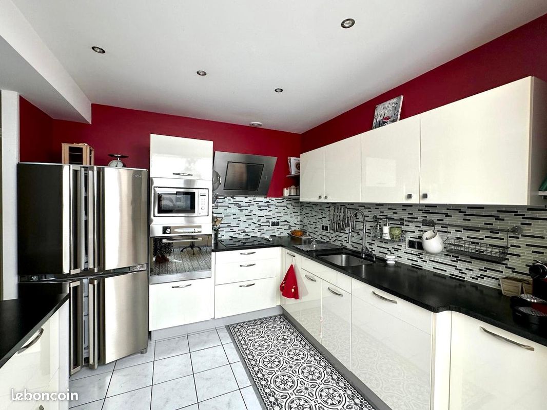 Appartement 4 pièces 135 m² · à Chalon-sur-Saône · 135 m² · 249 000 €