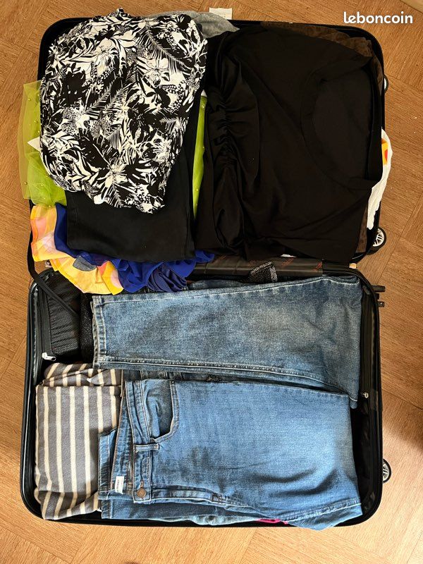 Valise de 13kg de vêtements féminins du xl au 2xl (image 2)