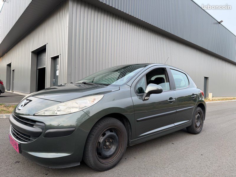Peugeot 207 (image 5)