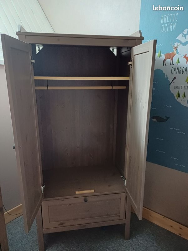 Lit et armoire assortis chambre enfant (image 7)