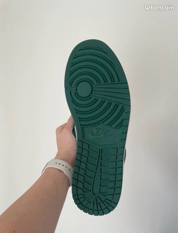 Air Jordan 1 Retro High OG Gorge Green / Metallic Silver (image 6)