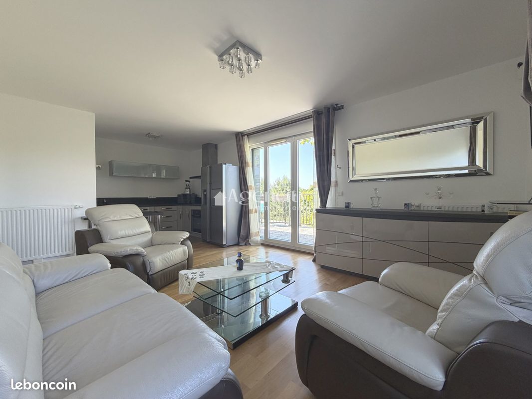 Appartement 3 pièces 62 m² · à Bussy-Saint-Georges · 62 m² · 278 520 €