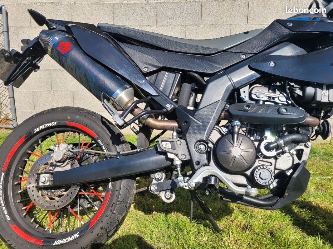 Moto Apprilia SX 125 excellent état (image 2)