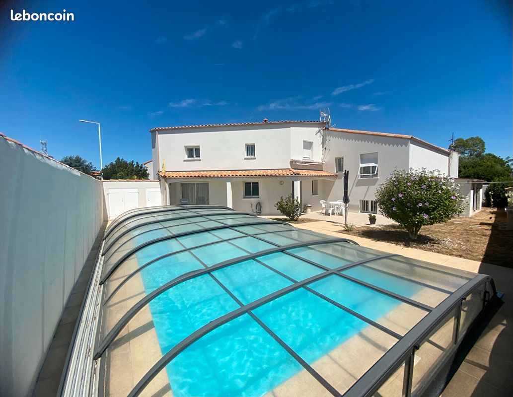 Maison 6 pièces 238 m² · à La Rochelle · 238 m² · 692 000 €